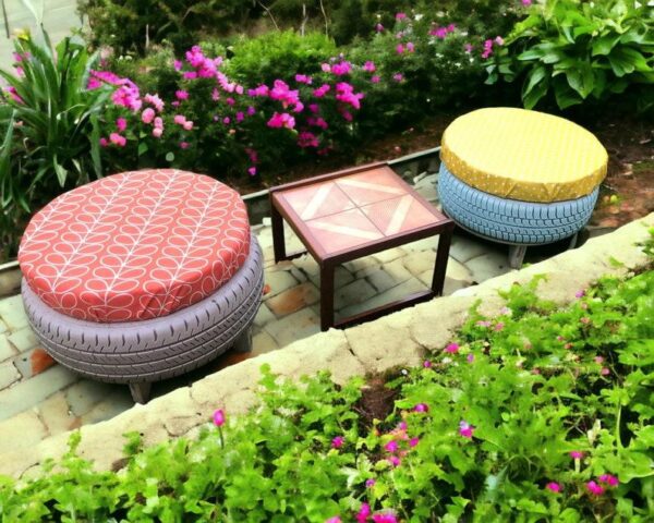 Low Tyre Cushion Seating Set with Table
